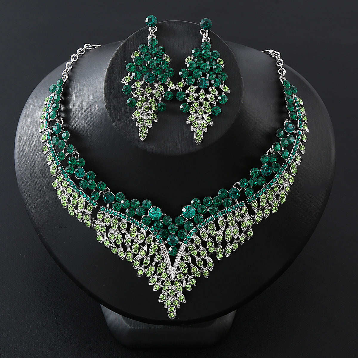 RGM008 Deluxe Emerald Green Crystal Teardrop Bridal Accessories Set