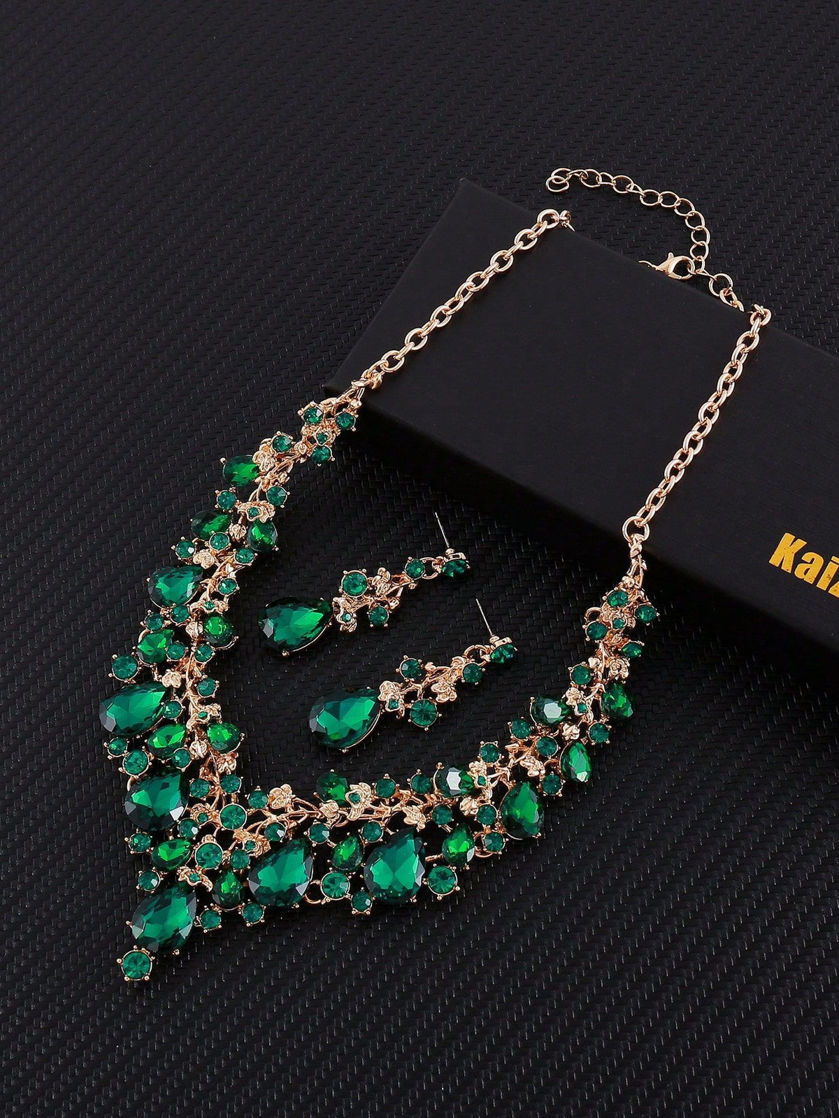 RGM001 Luxury Emerald Green Crystal Teardrop Necklace & Earrings Jewelry Set